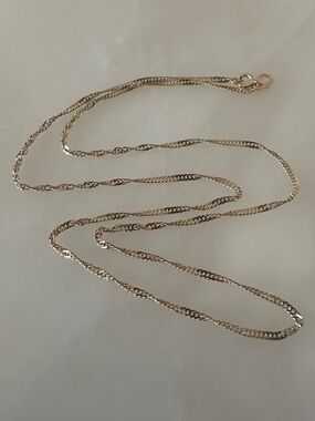 14k Solid Gold Singapore Twist Chain Necklace